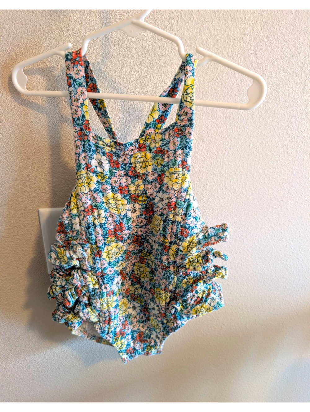 Angel Dear Girls 18-24M Floral Ruffle Sleeveless Cotton Knit Romper Snap EUC